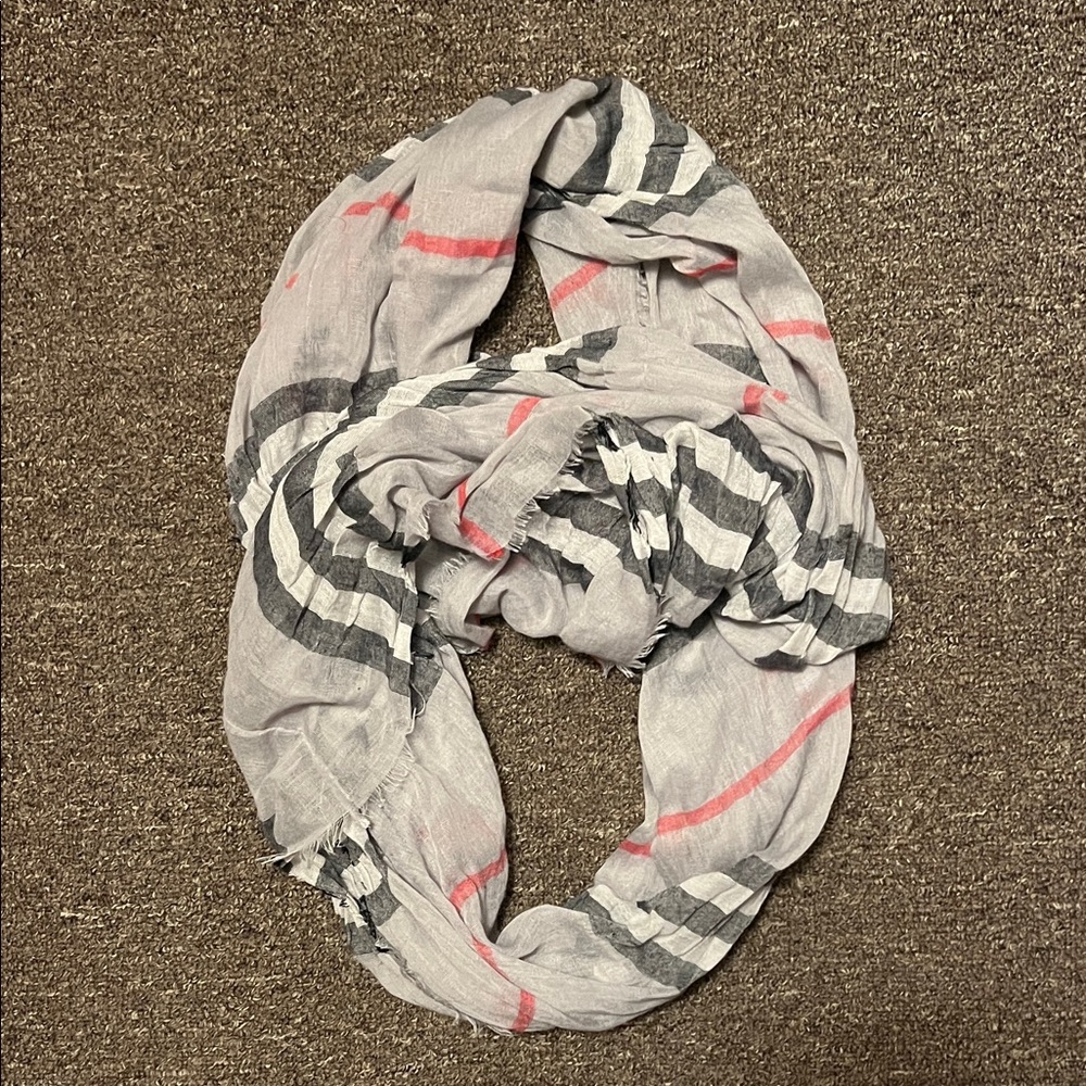 Striped Gray and Pink Scarf